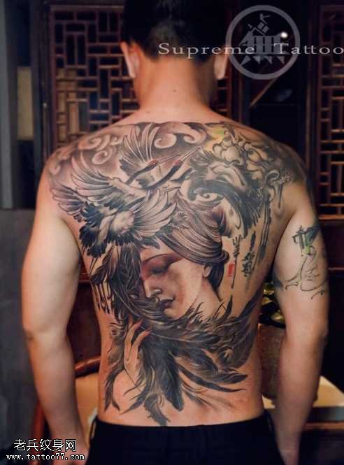 满背辣妹仙鹤钟馗cq9电子制图案